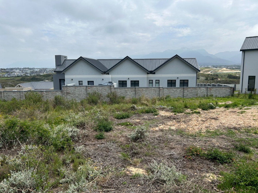 Commercial Property for Sale in Kingswood Golf Estate Western Cape